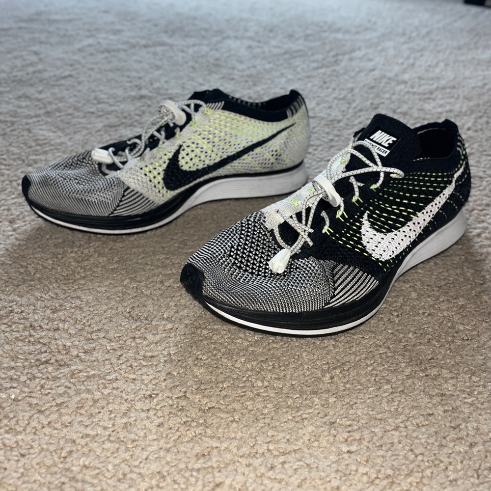 Nike Flyknit Racer “Oreo” - Men’s Size 11